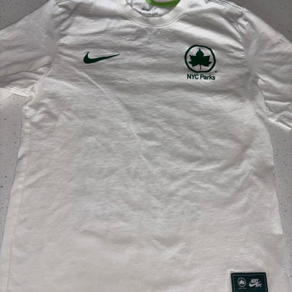 Nike Men's NYC Parks T-Shirt